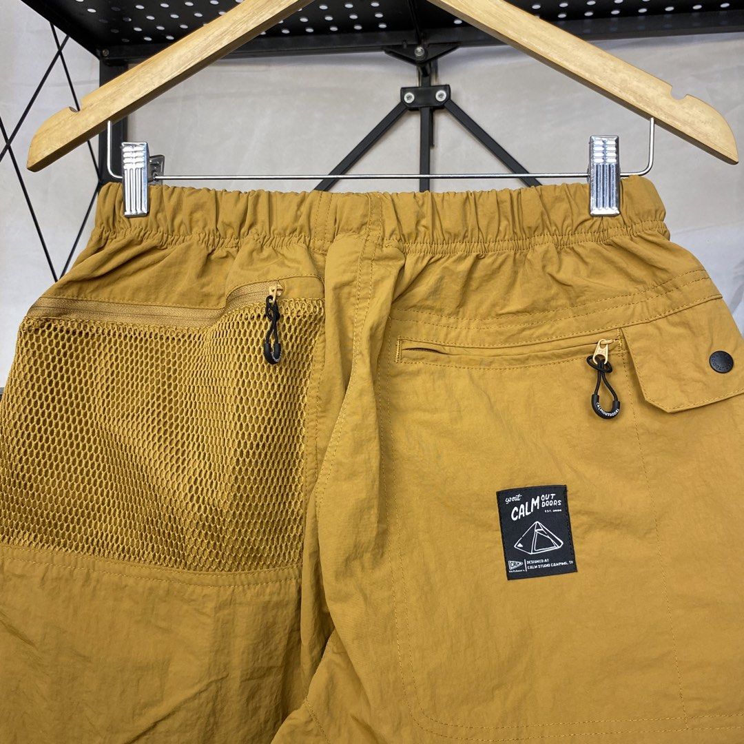 Calm Outdoors Camp Shorts (Category: Shorts) located in Cebu City. Submitted by cebuvntgvibes (Listing ID 1470367477, Image 3). Description: 13W x 19L (size 29-31) Leg Opening: 11in . Good as new condition. Soft nylon material. Quickdry fabric. Adjustable strap. Zipper pockets. No issue. . Mine ₱950+sf.