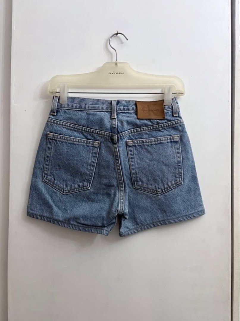Calvin Klein Denim Shorts (Category: Shorts) located in Manila. Submitted by dgooodstuff (Listing ID 1470376366, Image 2). Description: Authentic CK Shorts Thick and quality material Best fits 24” to 25” waist Purchased from Carousell for 1.5k Oct 23 Slightly negotiable RFS: Doesn’t fit me since I’m 26-27” .