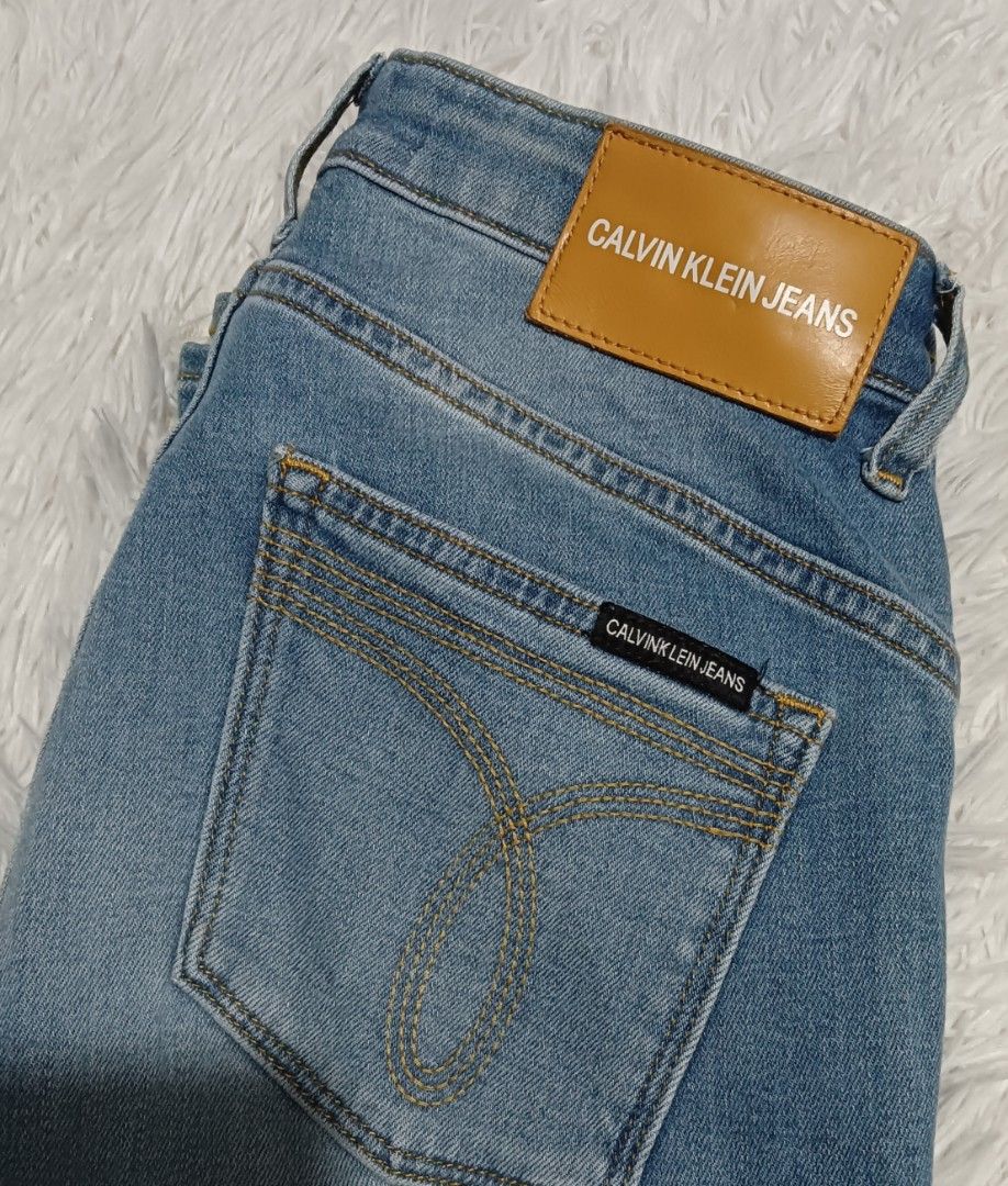 Calvin Klein Jeans (Category: Jeans) located in Ozamiz City. Submitted by meshthrift11 (Listing ID 1470422579, Image 3). Description: size 27-28 highwaist stretchable length 37.