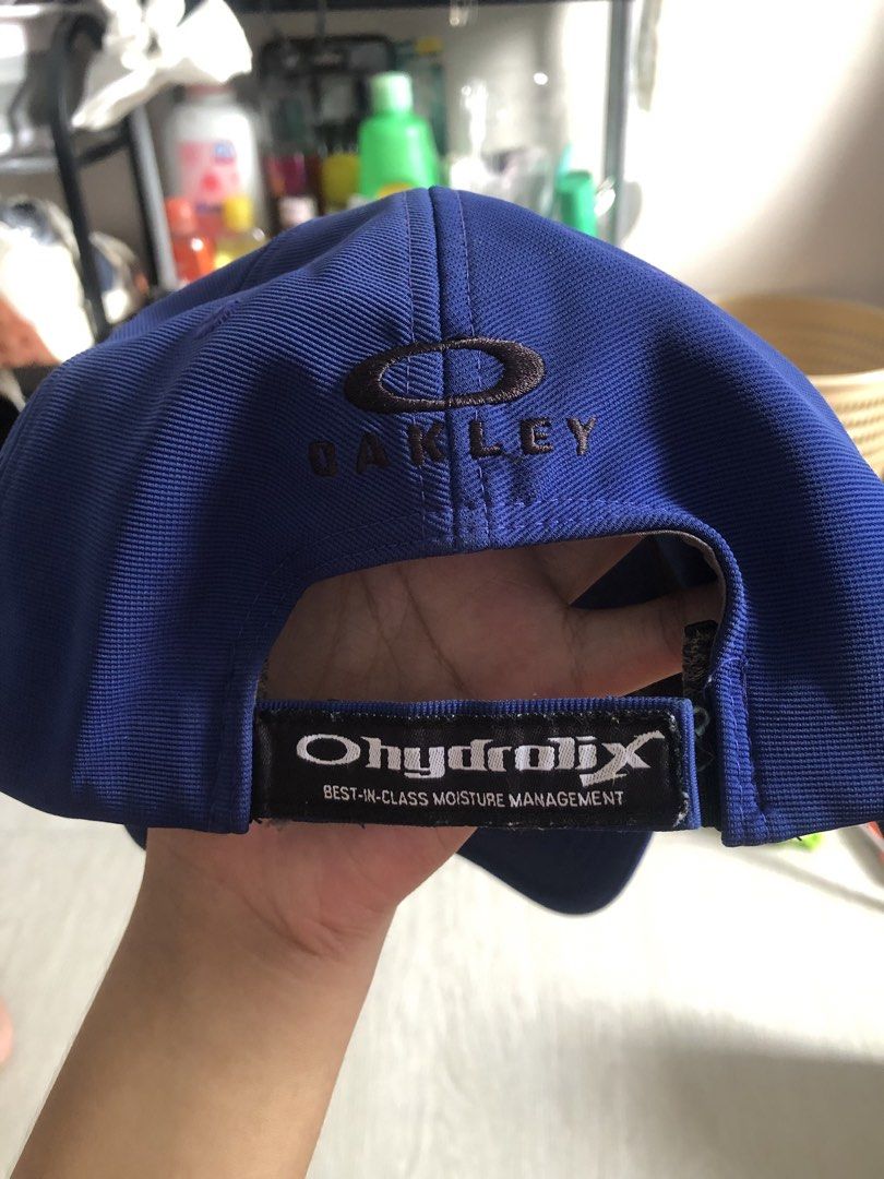 Cap (Category: Caps & Hats) located in Santa Ana. Submitted by kanek.en_ (Listing ID 1470410755, Image 3). Description: .