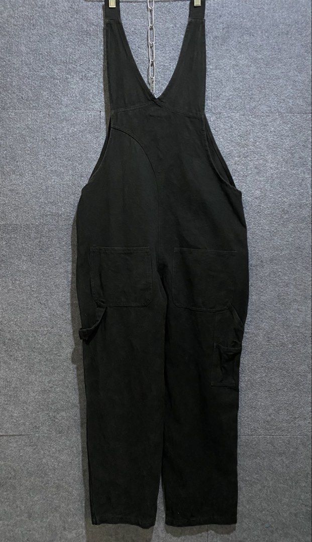 CARHARTT CARPENTER JUMPER (Category: Coats, Jackets and Outerwear) located in Banga. Submitted by thriftingwithher (Listing ID 1470519445, Image 2). Description: 📌 CARHARTT CARPENTER JUMPER💎 ◾DIMES: WAIST 34✨ LENGTH 37 FROM WAIST, 54 FROM SHOULDER BAND✨ THIGH 13✨ LEG OPENING 8.2✨ ◾COMPLETE TAGS✨ ◾ISSUE: NONE✨ ◾COLOR RATE: 9.5/10✨ ◾EXCELLENT CONDITION✅.