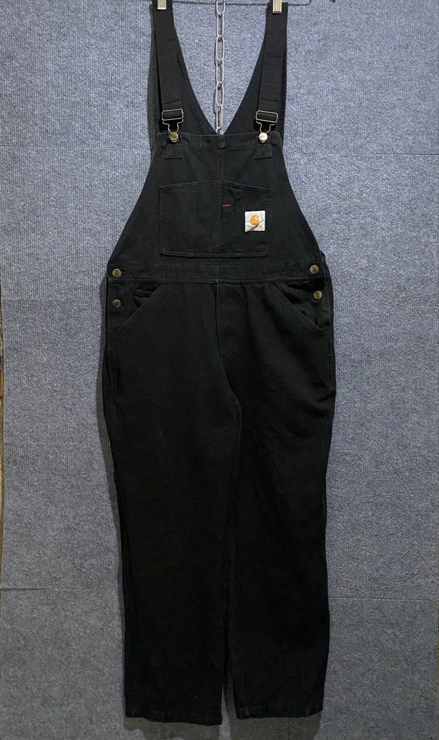 CARHARTT CARPENTER JUMPER (Category: Coats, Jackets and Outerwear) located in Banga. Submitted by thriftingwithher (Listing ID 1470519445, Image 1). Description: 📌 CARHARTT CARPENTER JUMPER💎 ◾DIMES: WAIST 34✨ LENGTH 37 FROM WAIST, 54 FROM SHOULDER BAND✨ THIGH 13✨ LEG OPENING 8.2✨ ◾COMPLETE TAGS✨ ◾ISSUE: NONE✨ ◾COLOR RATE: 9.5/10✨ ◾EXCELLENT CONDITION✅.
