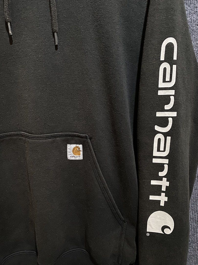 CARHARTT K288 - BLK OG FIT SCRIPT HOODIE (Category: Hoodies) located in Banga. Submitted by thriftingwithher (Listing ID 1470520501, Image 2). Description: 📌 CARHARTT K288 - BLK OG FIT SCRIPT HOODIE💎 ◾DIMES: WIDTH 22 X LENGTH 28✨ ◾COMPLETE TAGS✨ ◾ISSUE: FINE LINTS, VERY MINIMAL FADING OUTER HOOD PART, 2 TINY DOT SCRATCH✨ ◾COLOR RATE: 8.8/10✨ ◾EXCELLENT CONDITION✅.
