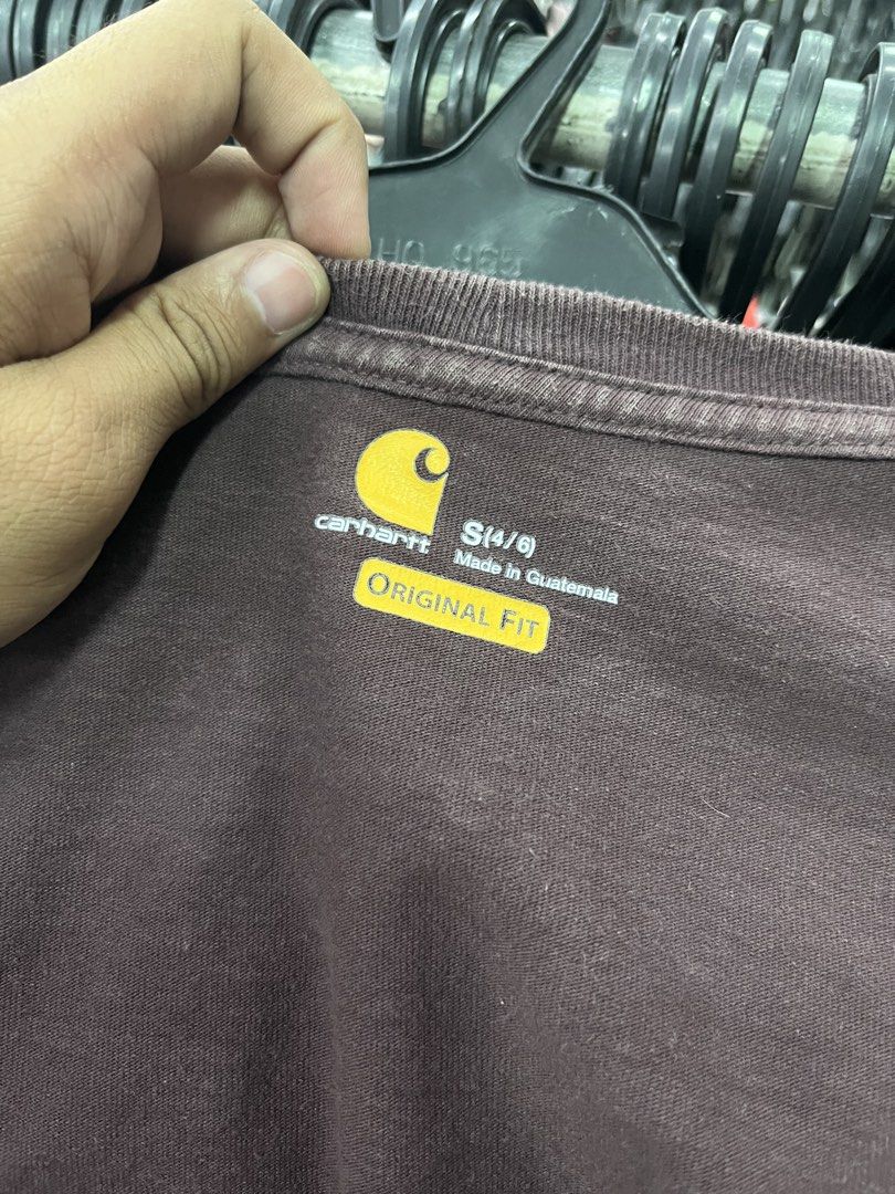 Carhartt Pocket Tee (Category: Coats, Jackets and Outerwear) located in Adams. Submitted by princess.maggie (Listing ID 1470474542, Image 3). Description: - 19 x 25 - S (4-8).