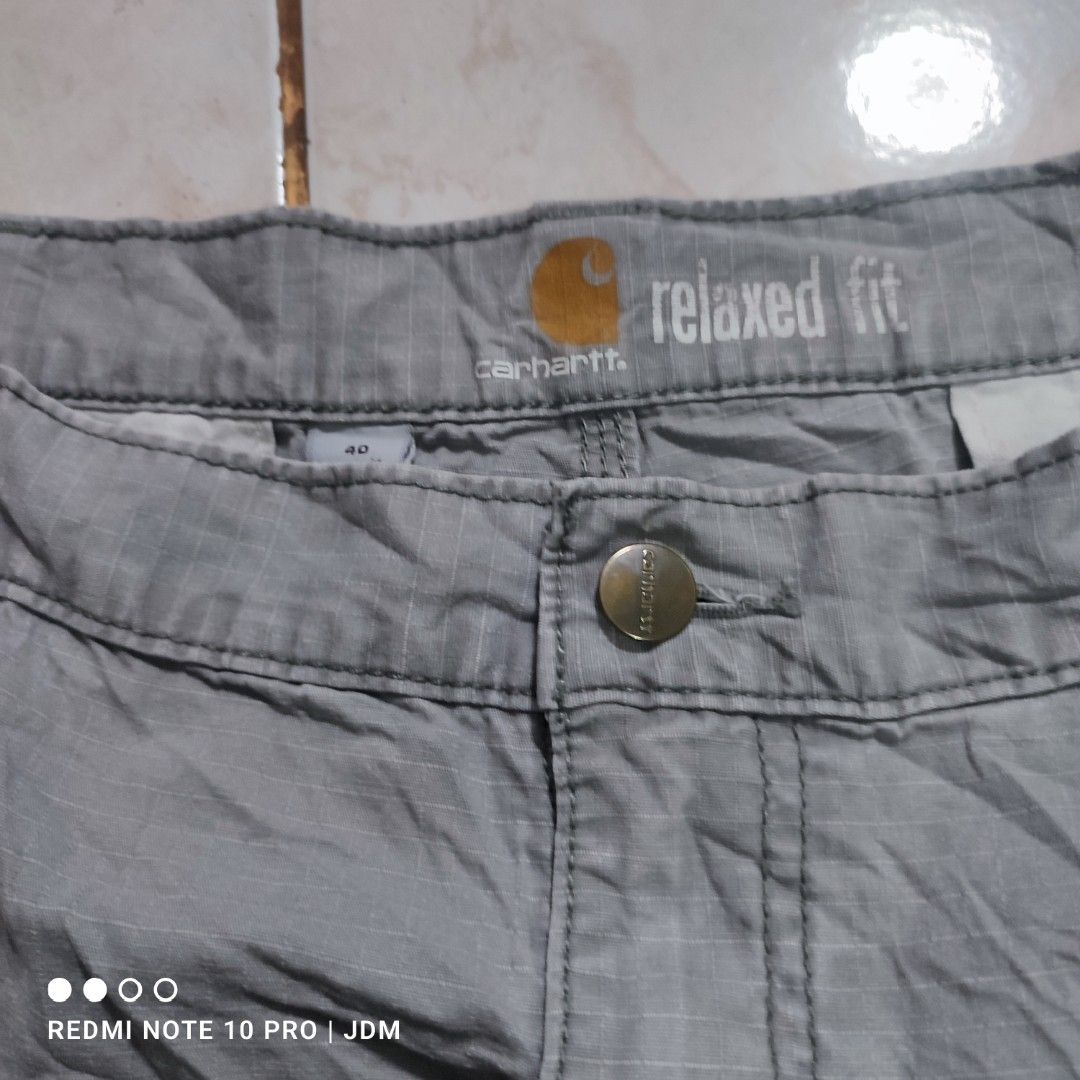 Carhartt Tacoma Ripstop Cargo Shorts (Category: Shorts) located in Antipolo. Submitted by klashnikov (Listing ID 1470366369, Image 2). Description: Carhartt Brand Ripstop cargo shorts Size:XL Dimes:38"x21",hem 13" leg opening 14.5" Tags:Intact Condition:Excellent Honest issue:used Payment option:Bank transfer,gcash,cash ₱1000 only Pwede videocall for legitimacy Pwede pickup sa aking munting garahe waze (JDM thrift shop) Pwedeng meetup around uppe