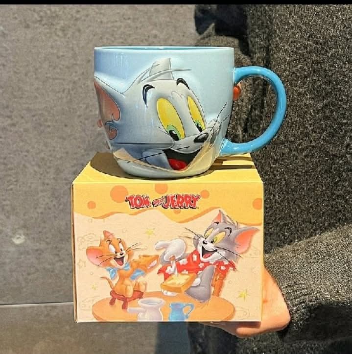 Cartoon mugs gift ideas or collection (Category: Coffee & Tea Tableware) located in Baguio. Submitted by noona_faith (Listing ID 1470392065, Image 3). Description: buy 1 take 1 for 650 pesos 350 each Malaki, OG Cartoon network 550ml capacity With individual box limited stocks available.