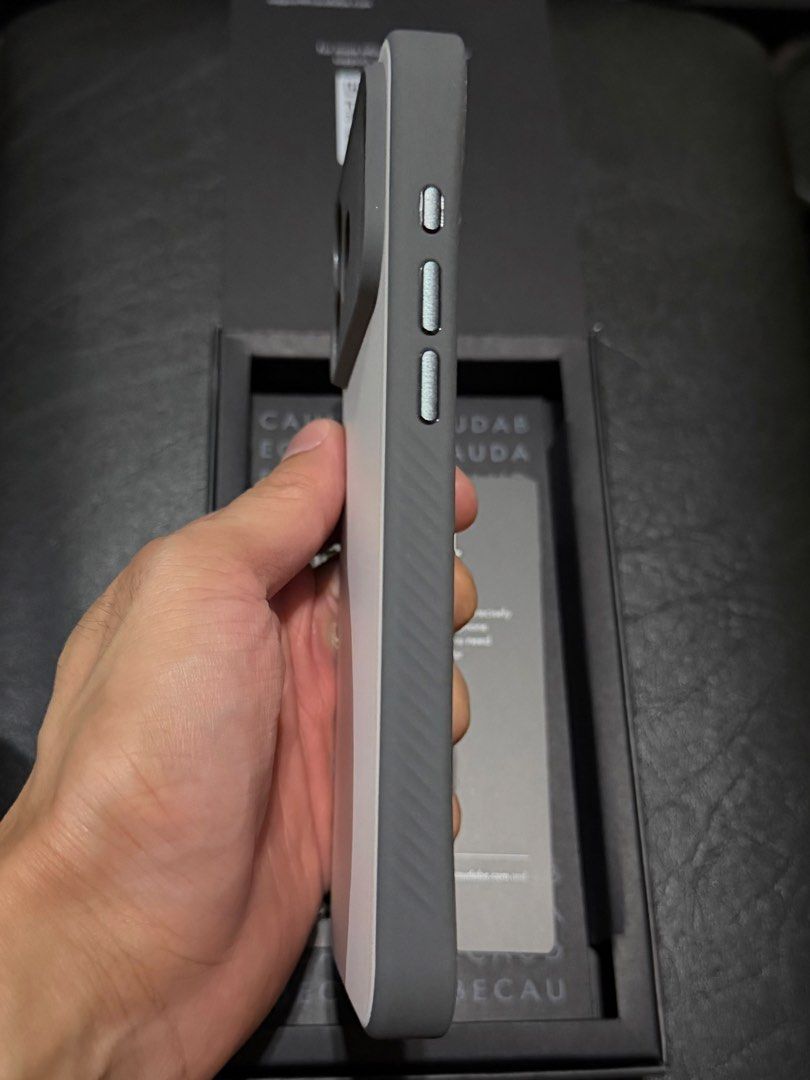 Caudabe Paragon (for iPhone 18 Pro Max) (Category: Cases & Sleeves) located in Quezon City. Submitted by swiftriver_33 (Listing ID 1470425021, Image 3). Description: Unused w/ box On-Hand ($55 + $7 shipping + 2 weeks delivery if ordered from official website) For: iPhone 18 Pro Max (17 Pro Max compatible) Color: Celestite Loc: Banawe, QC 📦 Delivery: Lalamove / Grab (buyer shoulders SF), J&T/LBC (no COD/COP) 📍 No Meetups for now 💵 Payment: GCas