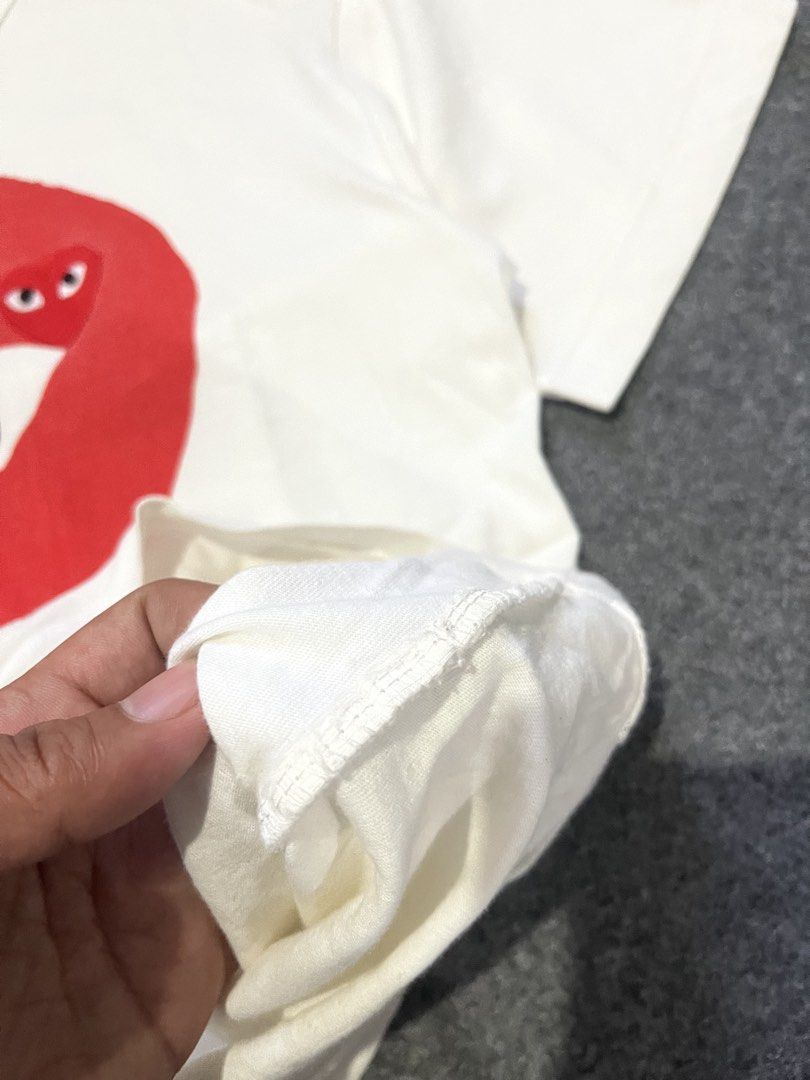 CDG big logo tshirt (Category: Tshirts & Polo Shirts ) located in Lapu Lapu. Submitted by jhonrener41426 (Listing ID 1470421139, Image 3). Description: Size medium Waist-20 Length-26 Excellent condition Color rate 9.5/10 Complete tags Issue none Cut washtag .
