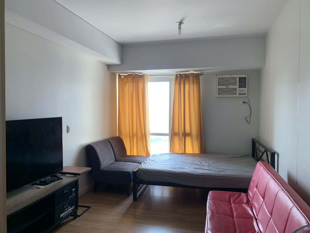 Celadon Park Condo for Rent (Category: Apartments & Condos) located in Manila. Submitted by pollenbeeshop (Listing ID 1470379830, Image 2). Description: For Rent‼️ Direct Owner here No to Agent STUDIO UNIT Celadon Park Tower 3 Felix Huertas Sta Cruz Manila (Beside SM San Lazaro) 26SQM Furnished (aircon, refrigerator, rangehood, cooktop, water heater, bed, sofa bed, 2 seater sofa and 2 extra foldable mattress) TV not included Minimum of 1 year lea