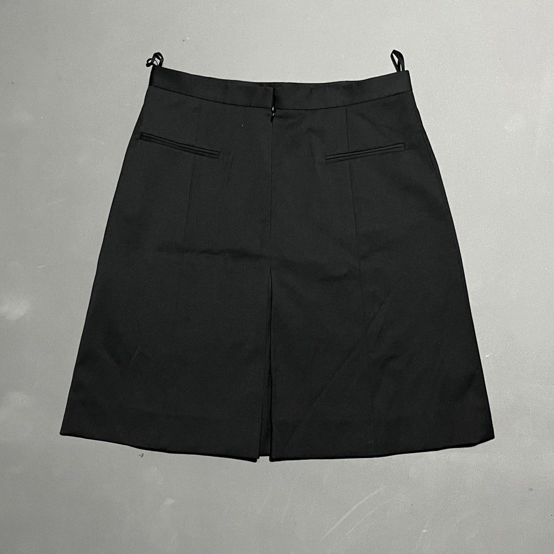 Celine - Phoebe Philo - Trouser Pleated Skirt (Category: Luxury Apparel) located in Bacolod City. Submitted by rndm.wears (Listing ID 1470526228, Image 2). Description: Celine by Phoebe Philo Wool Pleated Trouser Skirt New w/ tags Tagged as 36 Waist: 29-30 Length: 21 Hem/Leg Open: 23.5.