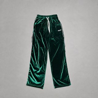 (Category: ) located in . Submitted by rndm.wears (Listing ID 1470528368, Image 1). Description: .