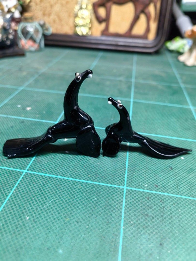Ceramic Seal Figurines Pair (Category: Figurines & Statues) located in Cebu City. Submitted by dudes_villanueva (Listing ID 1470361409, Image 3). Description: Ceramic Seal Figurines (Pair) Excellent condition.