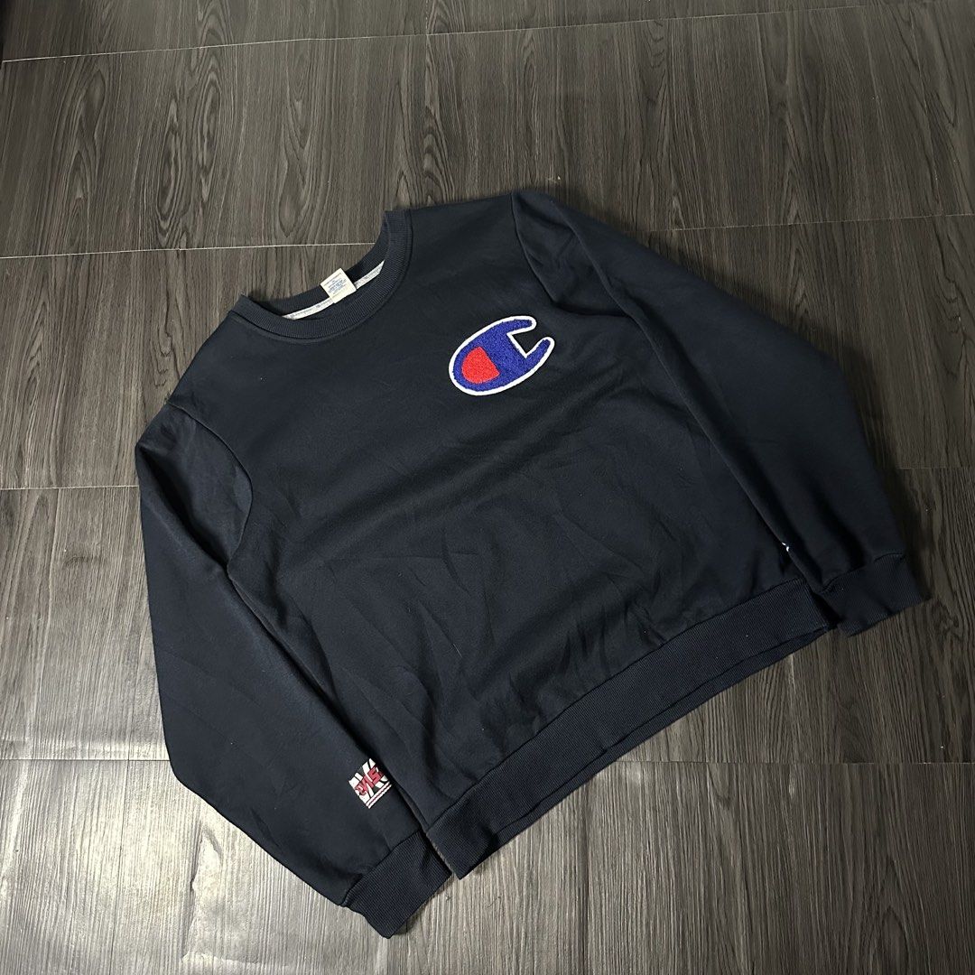 CHAMPION x EVISU (Category: Formal Shirts) located in San Jose del Monte. Submitted by xanthrift2.0 (Listing ID 1470457209, Image 3). Description: EVISU x CHAMPION SWEATER color rate: 10/10 dimes: 21 x 27 (medium) ₱1,499.