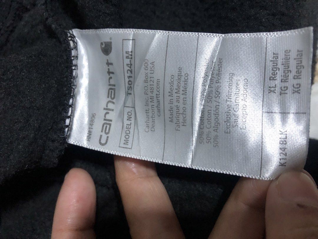 CHARHARTT LONGSLEEVE (Category: Activewear) located in General Trias. Submitted by gracesabel55302 (Listing ID 1470435697, Image 2). Description: CARHARTT LONGSLEEVE SIZE…XLARGE WIDTH….26.5 LENGTH..30 Width COMPANY LOGO CHEST PART.