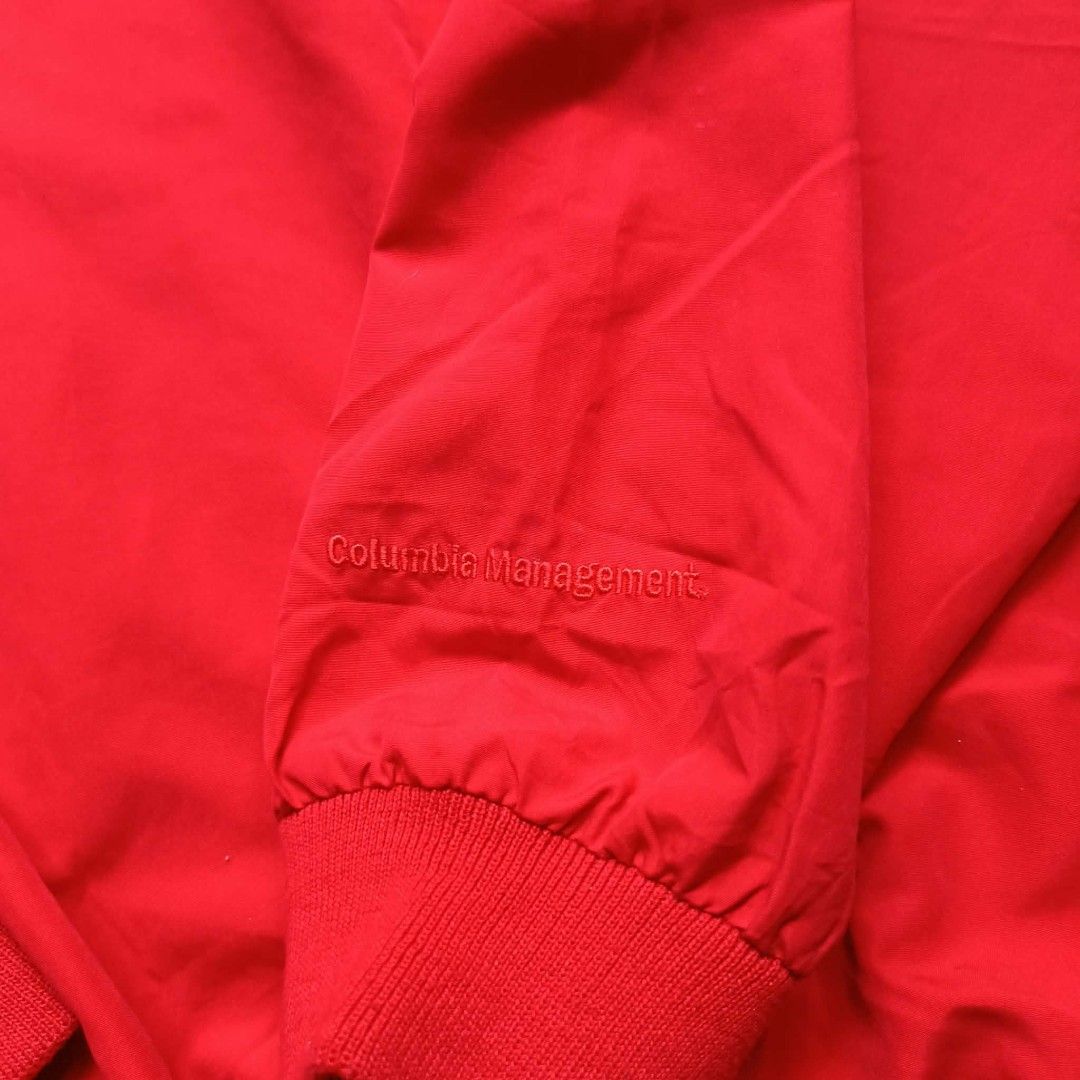 CHARLES RIVER WINDBREAKER (Category: Hoodies) located in Manila. Submitted by push.cook (Listing ID 1470508115, Image 3). Description: NO ISSUE GOOD CONDI L:27 W:27 SLEEVE:20.