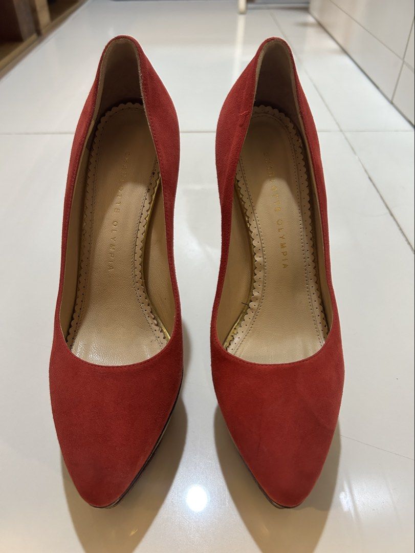 Charlotte Olympia Pumps EU 39.5 (Category: Heels) located in Makati City. Submitted by miss.manolos.closet (Listing ID 1470368320, Image 1). Description: .