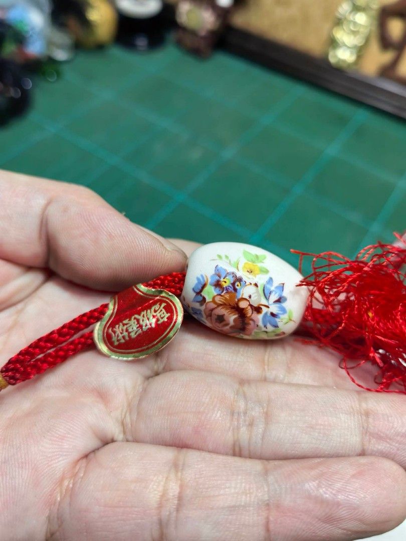 Charm (Category: Charms) located in Cebu City. Submitted by dudes_villanueva (Listing ID 1470391385, Image 3). Description: Charm Excellent condition.