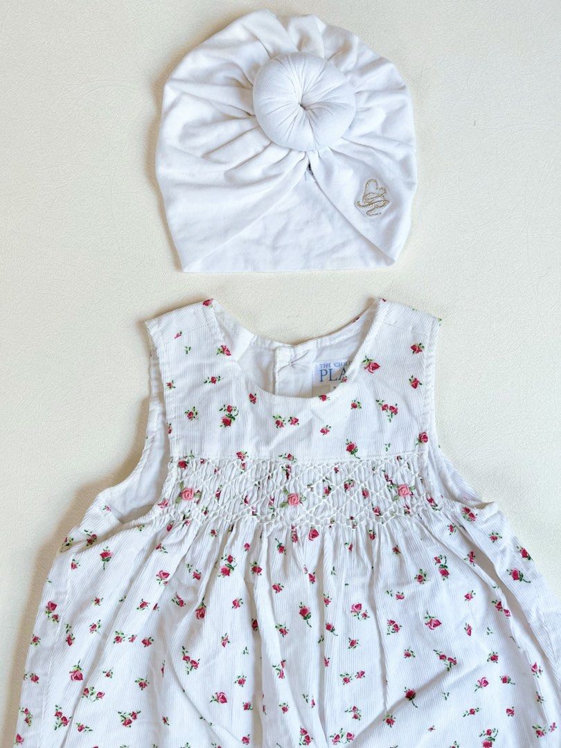 Children’s Place 🇺🇸 Romper & Hat 3-6 m (Category: Babies & Kids Fashion) located in Bayombong. Submitted by whimsystuff (Listing ID 1470408221, Image 2). Description: Children’s Place 🇺🇸 Smocked Romper & River Island 🇬🇧 Hat 3-6 m, hat is 0-6 m size (stretchy) Like new P 550.
