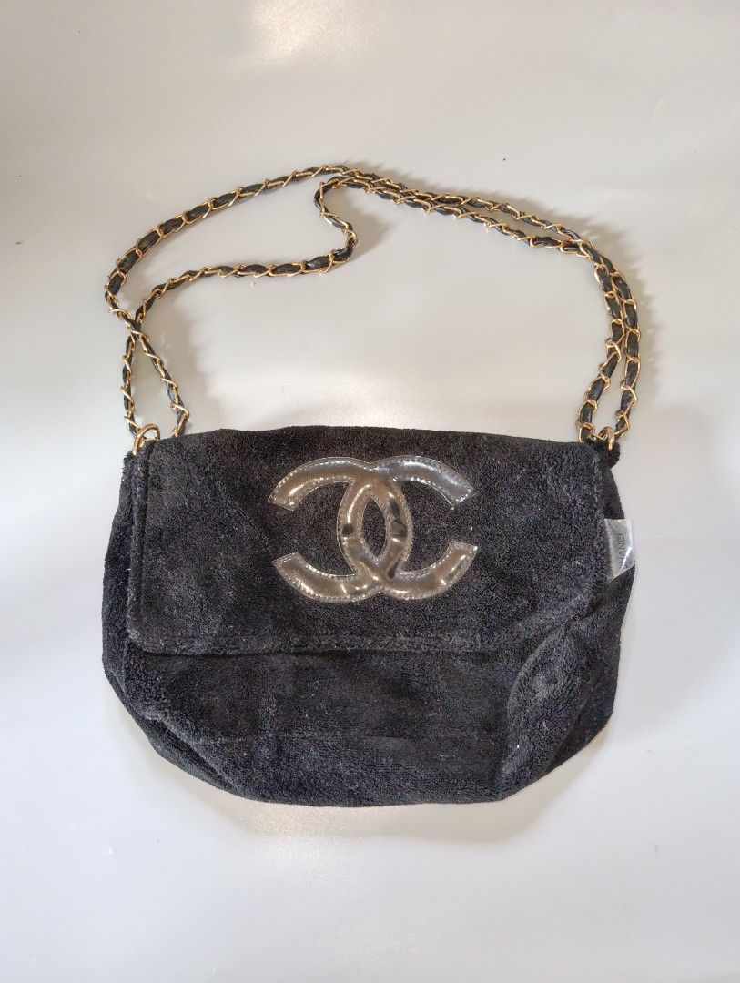 Ch@nel Precision Terry Chain Bag (Category: Luxury Bags & Wallets) located in Cagayan de Oro. Submitted by warmbird-f84aab (Listing ID 1470409345, Image 1). Description: Vintage Ch@nel Precision VIP Gift-With-Purchase ⚠️ Not a retail boutique bag — Promotional item, NOT for sale originally 🖤 Details: - Black fuzzy terry/chenille fabric with iconic CC logo - Leather-woven chain strap (can be shoulder / crossbody) - Satin interior, zippered pocket