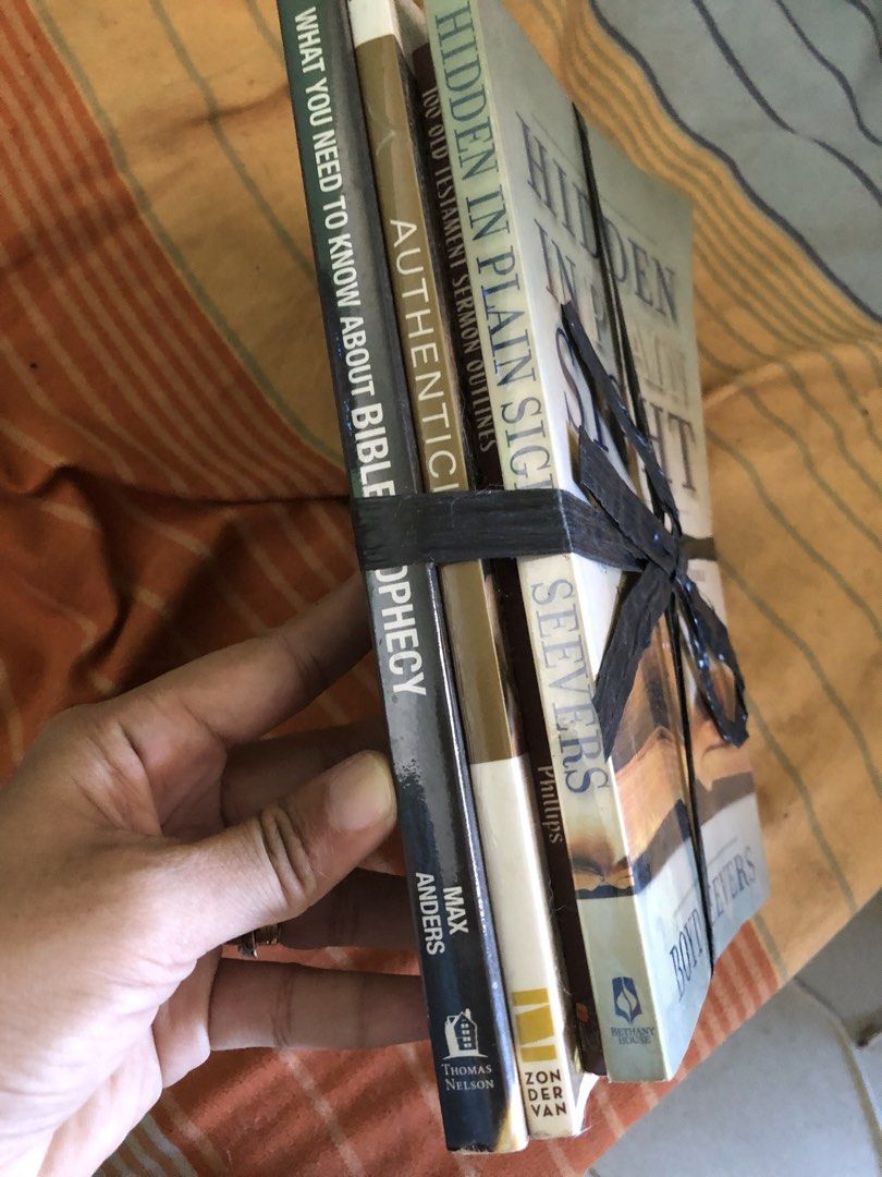 Christian and Bible Study Book Bundle (4 Books) (Category: Religion Books) located in Muntinlupa City. Submitted by kitty_meow87 (Listing ID 1470405271, Image 2). Description: - Set of 4 Christian books sold together tied with a ribbon - Includes: Hidden in Plain Sight, What You Need to Know About Bible Prophecy, Authenticity, and 100 Old Testament Sermon Outlines - Publishers: Thomas Nelson, Zondervan, and Bethany House - Ideal for Bible study, 