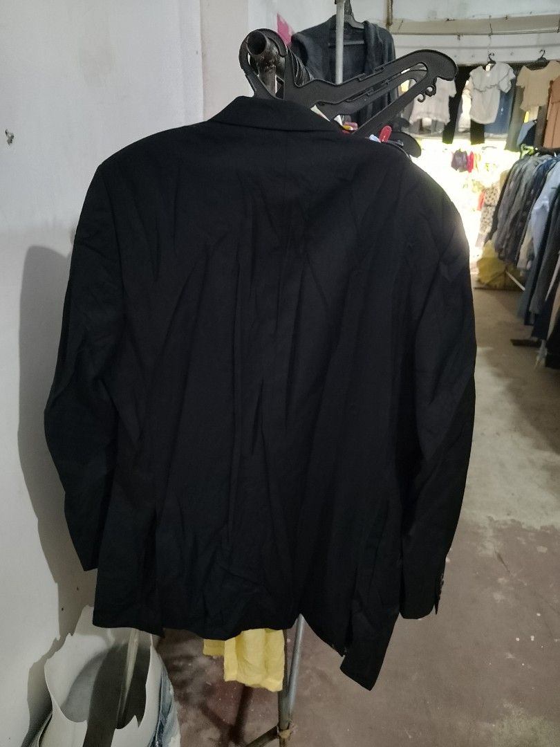 CHRISTIAN AUDIGIER (Category: Coats, Jackets and Outerwear) located in Roxas City. Submitted by roxasrelip5800 (Listing ID 1470357618, Image 2). Description: 21/30,.