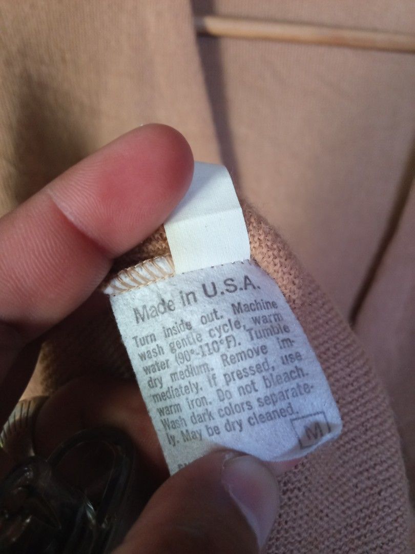Christian Dior cardigans (Category: Luxury Apparel) located in Cavite. Submitted by goodluckythrifty (Listing ID 1470375947, Image 3). Description: .