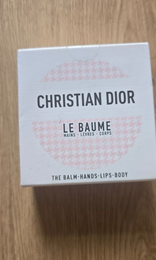 Christian Dior Le Baume 50ml (Category: Fragrance & Deodorants) located in Manila. Submitted by vi_ka (Listing ID 1470423042, Image 1). Description: christian Dior Le Baume Multi-Purpose Balm - Size: 50ml Brand new, unopened, and unused 100% guaranteed authentic with paper bag perfect for gift from tokyo airport.