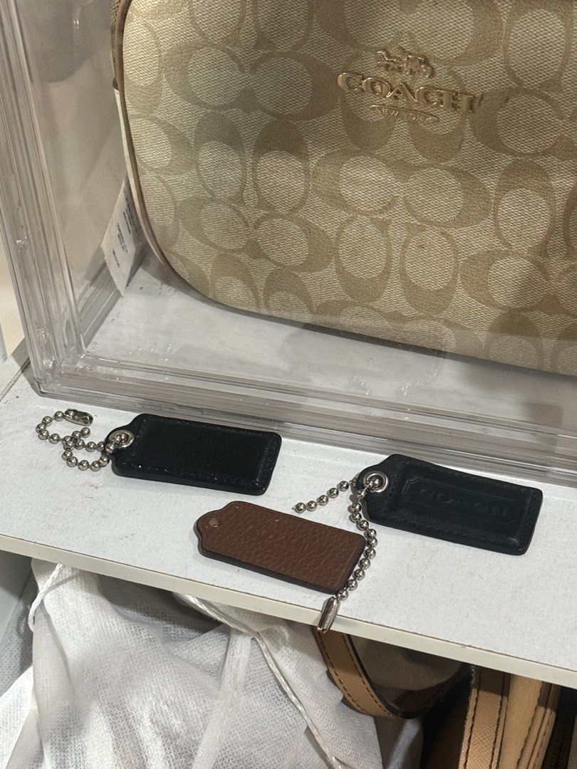 Coach Bags Hangtags (Category: Other Accessories) located in San Fernando. Submitted by lei_sheena (Listing ID 1470413712, Image 1). Description: 299 each for black 200 for brown .