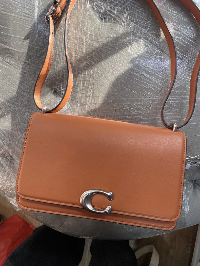 Coach Bandit Shoulder Bag (Category: Shoulder Bags) located in Davao. Submitted by workmensph (Listing ID 1470458782, Image 2). Description: .