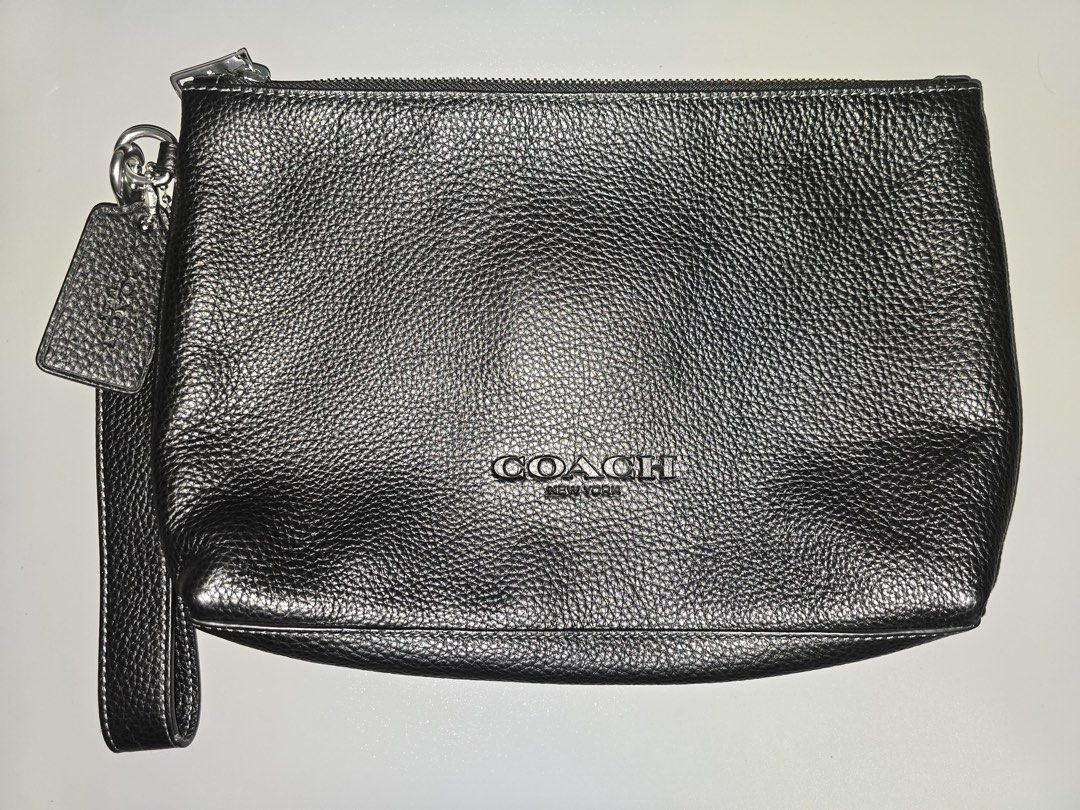 Coach Leather Pouch Black Silver Hardware Wristlet (Category: Purses & Pouches) located in Quezon City. Submitted by caeshh (Listing ID 1470387070, Image 2). Description: Authentic Coach black leather pouch .