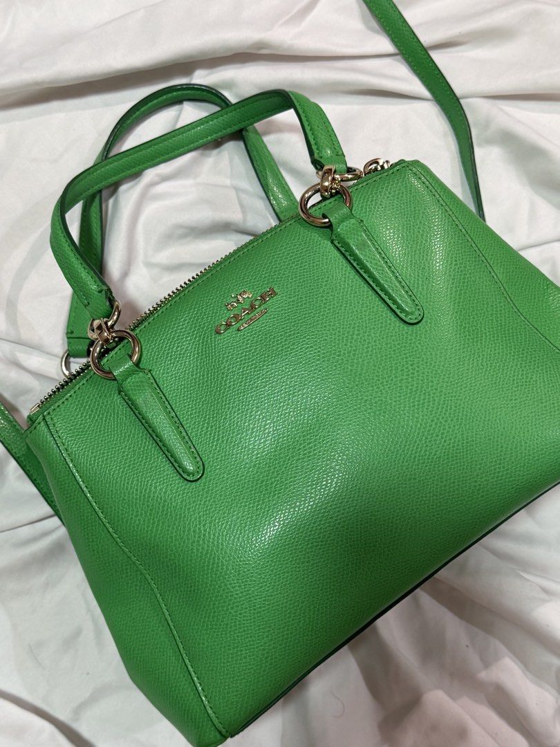 Coach Mini Christie Carryall (Category: Shoulder Bags) located in Las Pinas. Submitted by euphrasia_ (Listing ID 1470506700, Image 2). Description: Coach Mini Christie Carryall ₱5,000 slightly negotiable if sure buyer issue: - needs cleaning (see photos for reference) - no dustbag and any other inclusions note that all items/bags are preloved, please manage your expectations. colors may vary due to lighting. 📍las piñas city delivery via lalamove