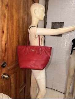 (Category: ) located in . Submitted by yukithrift_ (Listing ID 1470511069, Image 1). Description: .