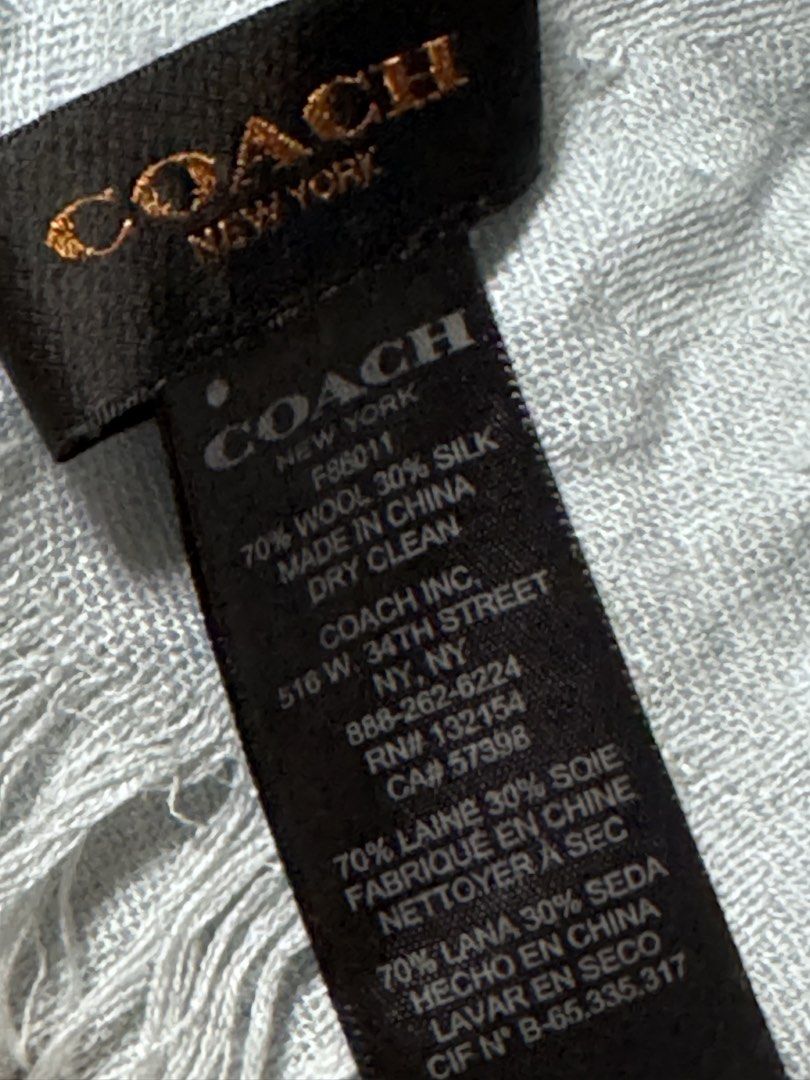 COACH shawl (Category: Luxury Accessories) located in Marikina City. Submitted by luvbags40524 (Listing ID 1470510740, Image 1). Description: Lightly used 62”X24”.