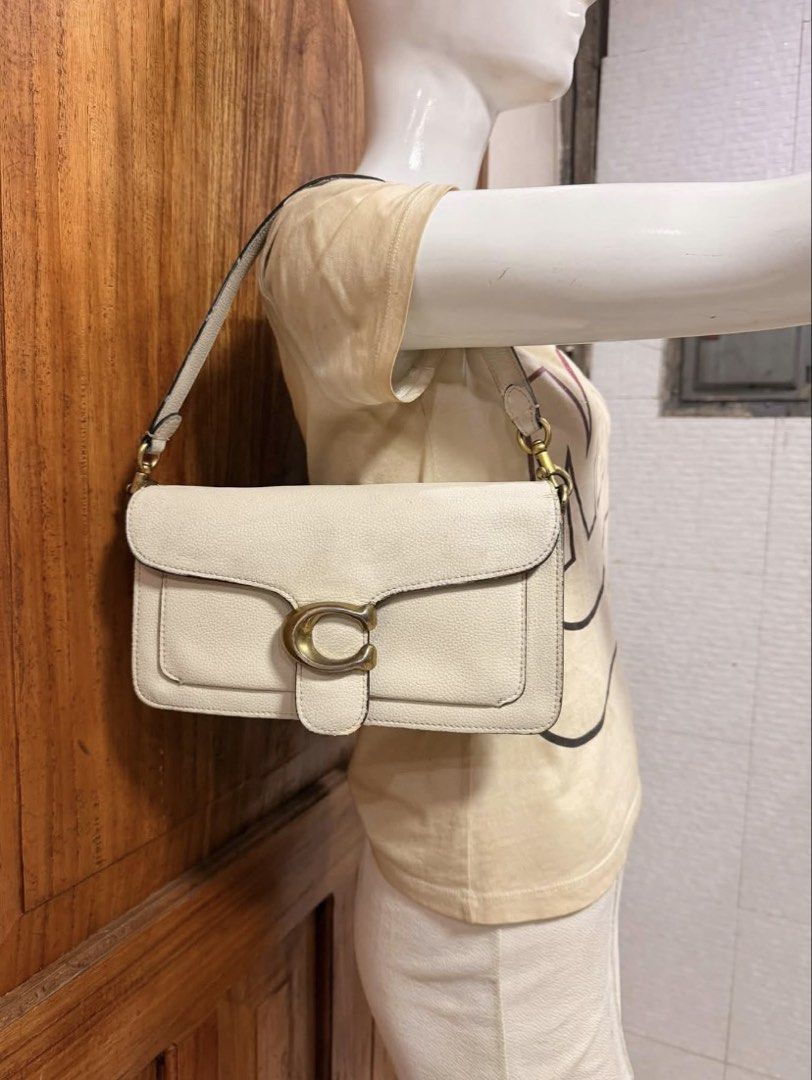 Coach Tabby Shoulder Bag (Category: Luxury Bags & Wallets) located in Mati. Submitted by yukilux_ (Listing ID 1470504269, Image 2). Description: .