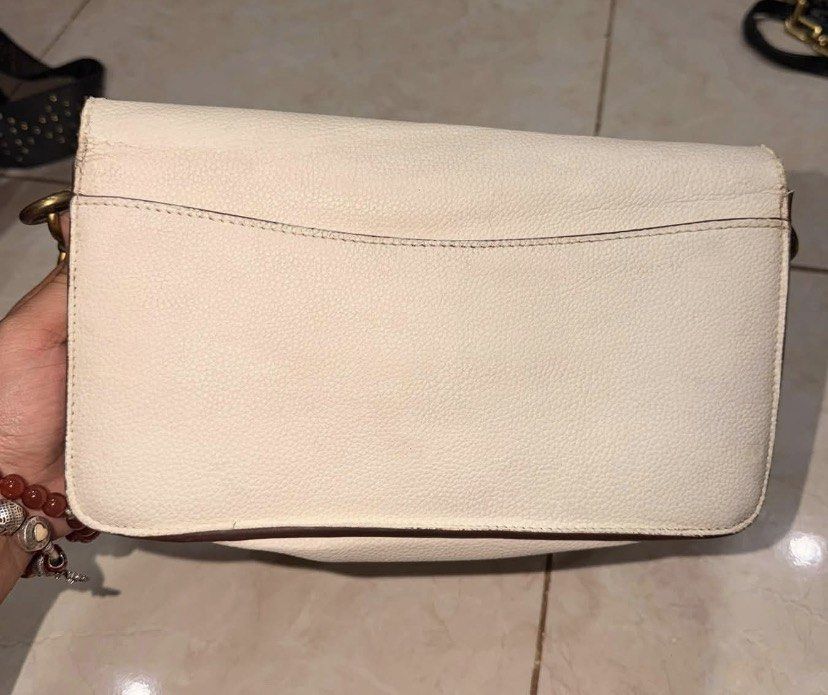 Coach Tabby Shoulder Bag (Category: Luxury Bags & Wallets) located in Mati. Submitted by yukilux_ (Listing ID 1470504269, Image 3). Description: .