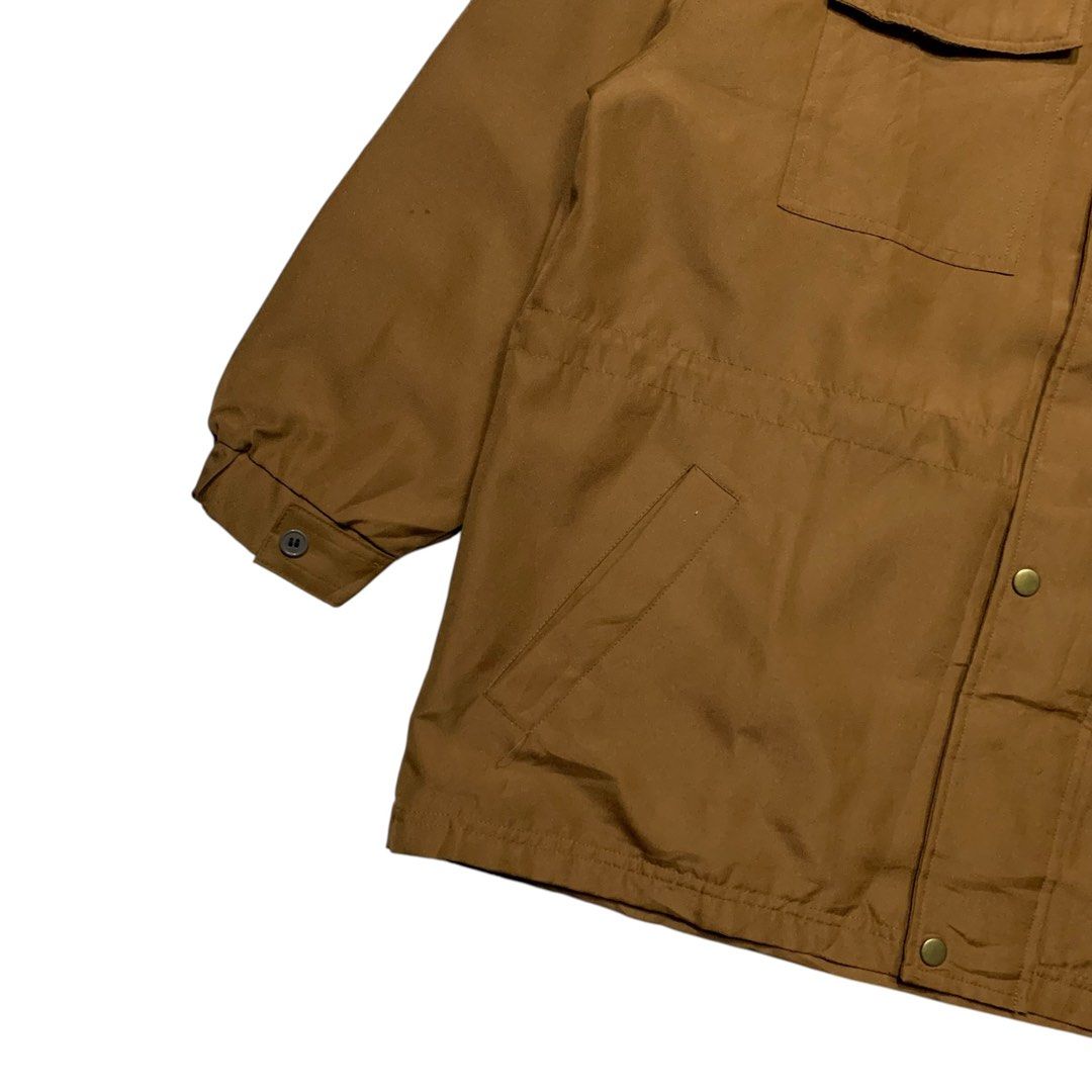 Coleman x Kirin Fire Outdoor Parka Jacket (Category: Coats, Jackets and Outerwear) located in Baguio. Submitted by thesecretshop_ph (Listing ID 1470377964, Image 2). Description: Size: LL Lenght: 31” Width: 26” Issue: -.