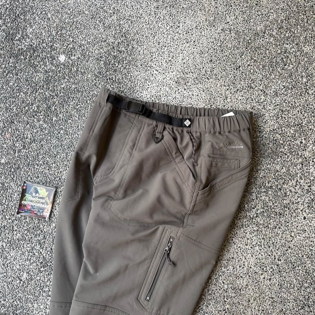 Columbia Titanium Trekk Pants (Category: Trousers) located in Caloocan City. Submitted by rraoutdoorgear (Listing ID 1470450004, Image 2). Description: Columbia Titanium Trekk Pants Omni-Shield™ is Columbia’s core water and stain repellency technology. Excellent Condition Color Rate 10/10 S on Tag 30 - 32 Waist Line 40.5 Length No Issue. Price. 1,980 Loc. South Caloocan Courier. J&T And Flash Express.