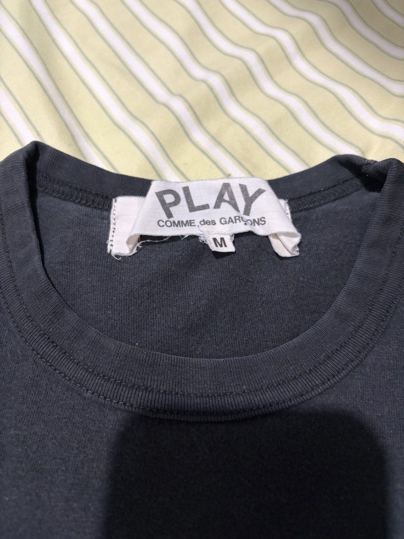Comme des Garcons Play Red Heart Tshirt (Category: Shirts) located in Cebu City. Submitted by chipsmom (Listing ID 1470543811, Image 3). Description: in used condition.