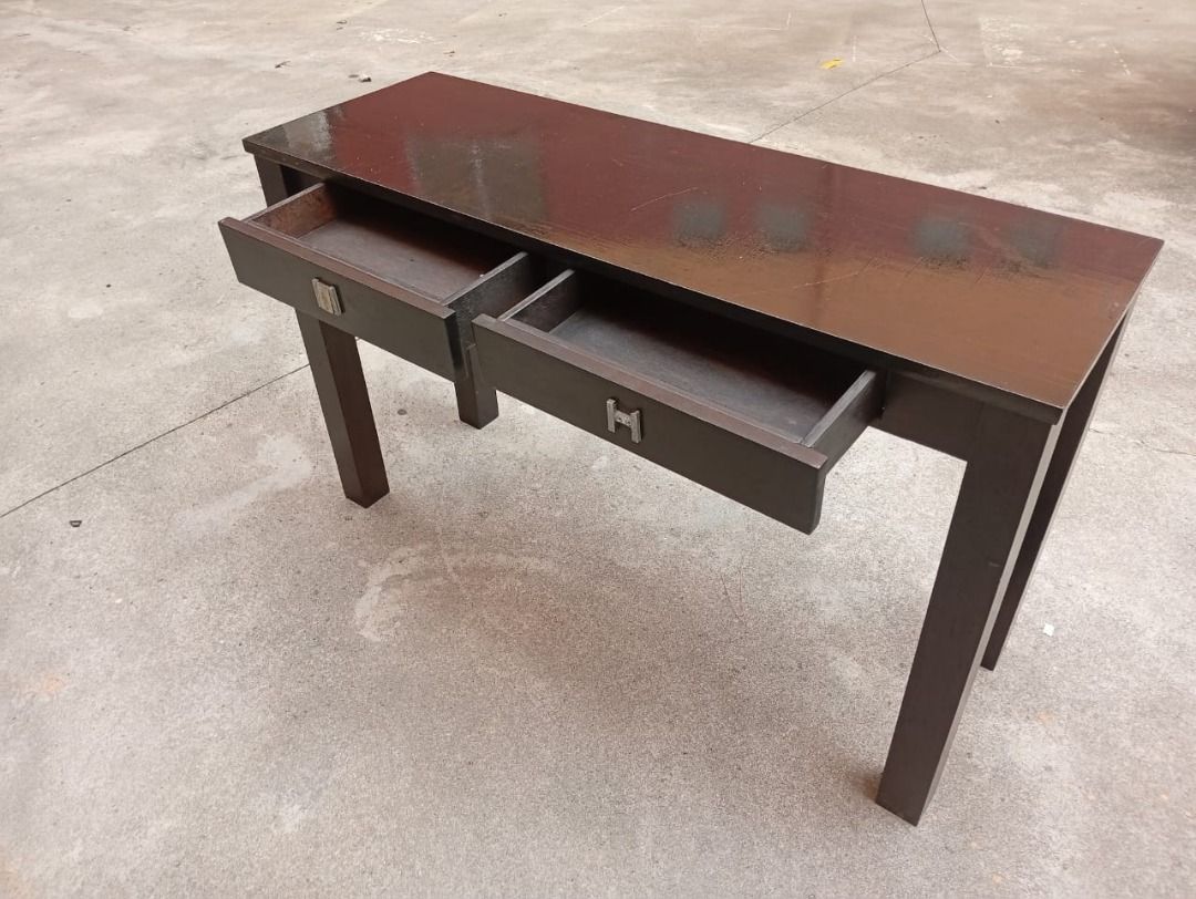 Console Table (Category: Tables & Sets) located in Petaling Jaya. Submitted by nm016648427690 (Listing ID 1470503487, Image 3). Description: Console Table Size: W,40.cm,L,120.cm,H, 74.cm RM-150 Code :T-010 Stock Available : 1 Condition : New ** (ABOVE PRICE DOES NOT INCLUDE DELIVERY & INSTALLATION) ** We are specialist in BUY or SELL New/Used Home Furniture or Office Equipment [ Perabot Kita Furniture ] Address: L1-03 times 89 Jalan 8A/133, Taman