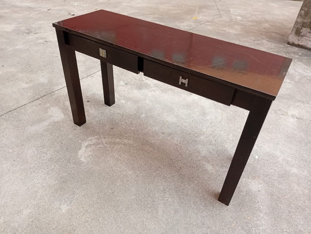 Console Table (Category: Tables & Sets) located in Petaling Jaya. Submitted by nm016648427690 (Listing ID 1470503487, Image 2). Description: Console Table Size: W,40.cm,L,120.cm,H, 74.cm RM-150 Code :T-010 Stock Available : 1 Condition : New ** (ABOVE PRICE DOES NOT INCLUDE DELIVERY & INSTALLATION) ** We are specialist in BUY or SELL New/Used Home Furniture or Office Equipment [ Perabot Kita Furniture ] Address: L1-03 times 89 Jalan 8A/133, Taman