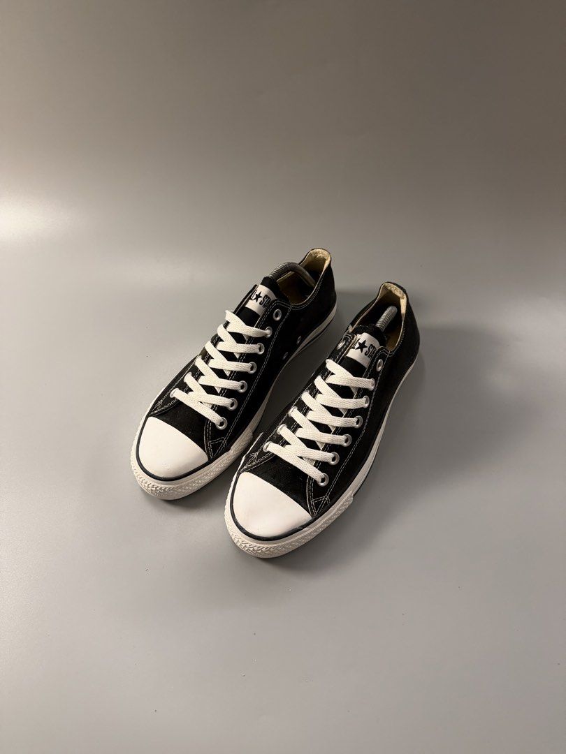 Converse All Star Low Black White Size US 9.5 (Category: Sneakers) located in Caloocan City. Submitted by maempenafi21452 (Listing ID 1470461736, Image 2). Description: - Brand: Converse All Star - Style: Low-top canvas sneakers (Black & White) - Size: Men's US 9.5 / EUR 43 - Condition: Good, with gentle wear on the interior lining - Features: Durable rubber toe cap, lace-up front, and iconic heel patch - Perfect for daily casual wear.