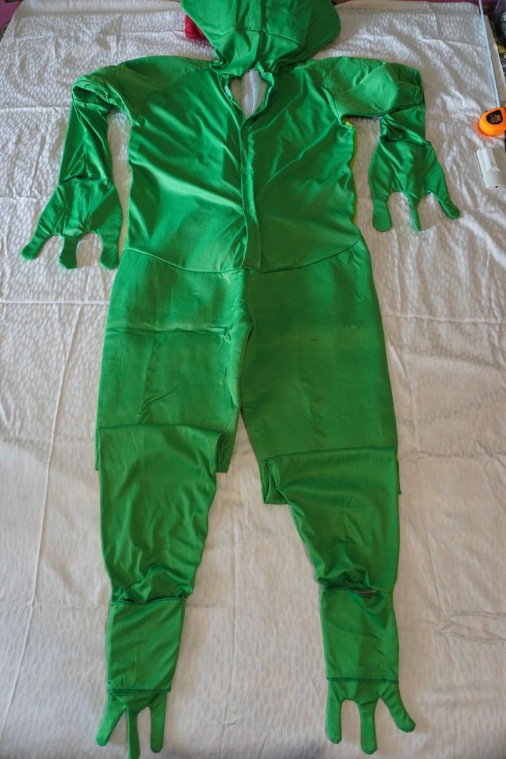 COSTUME - Frog (Category: Babies & Kids Fashion) located in Muntinlupa City. Submitted by saveearth.buy2ndhand (Listing ID 1470521216, Image 2). Description: Original price: Php 2500 Selling price: Php 300 For: Boy, Girl, Unisex Age: 8-12 years old Condition: 9/10 Flaws: None. ONLY AVAILABLE HERE ON CAROUSELL. NO COD. NO RESERVATIONS. All pictures posted. Flaws stated. Rechecked before ship-out. Modes of payment: BPI QR Code and GCash (Nothing el