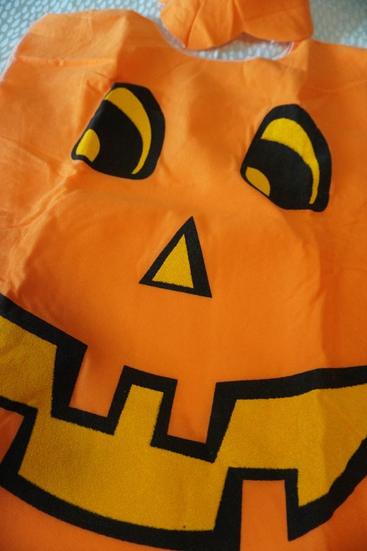 COSTUME - Pumpkin (Category: Babies & Kids Fashion) located in Muntinlupa City. Submitted by saveearth.buy2ndhand (Listing ID 1470497414, Image 3). Description: Original price: Php 1500 Selling price: Php 250 For: Boy, Girl, Unisex Age: 4-7 years old Condition: 8/10 Flaws: None. ONLY AVAILABLE HERE ON CAROUSELL. NO COD. NO RESERVATIONS. All pictures posted. Flaws stated. Rechecked before ship-out. Modes of payment: BPI QR Code and GCash (Nothing 