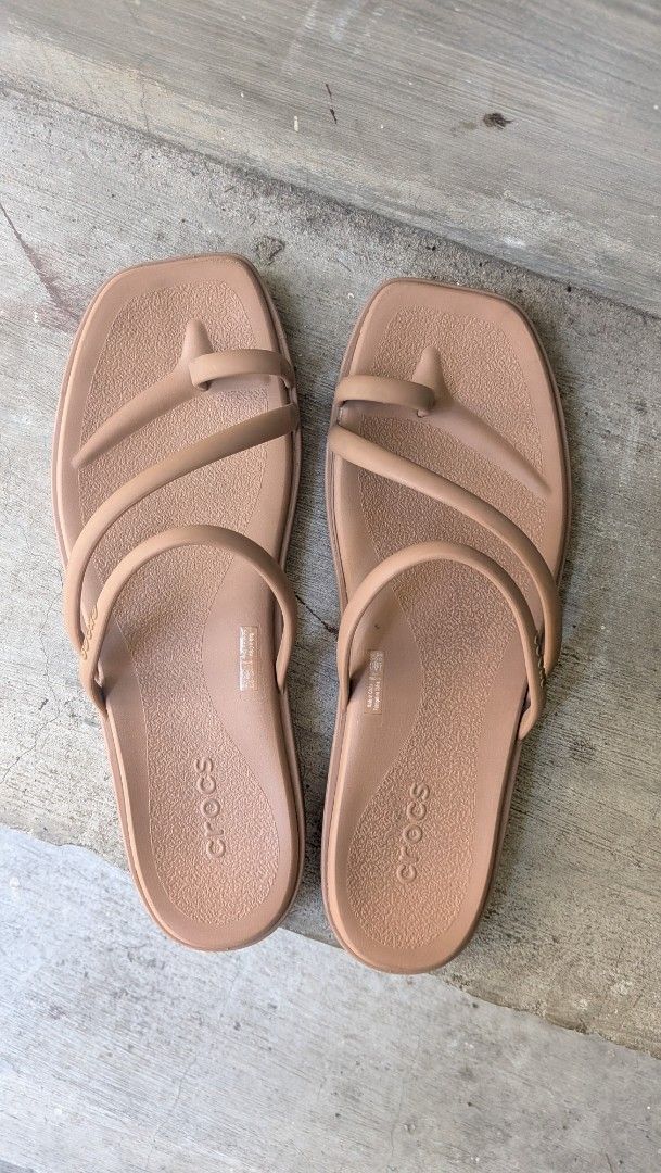Crocs Miami Toe Loop (Category: Sandals) located in Quezon City. Submitted by thingers (Listing ID 1470459644, Image 3). Description: - Brand: Crocs - Color: Milk chocolate - Size: Women's US 10 RFS: A little too big for my liking .