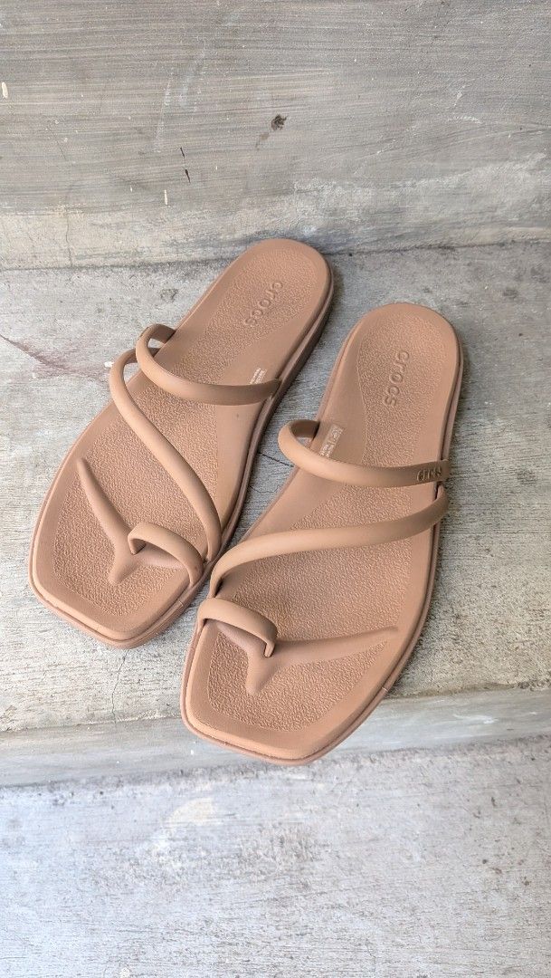 Crocs Miami Toe Loop (Category: Sandals) located in Quezon City. Submitted by thingers (Listing ID 1470459644, Image 1). Description: - Brand: Crocs - Color: Milk chocolate - Size: Women's US 10 RFS: A little too big for my liking .