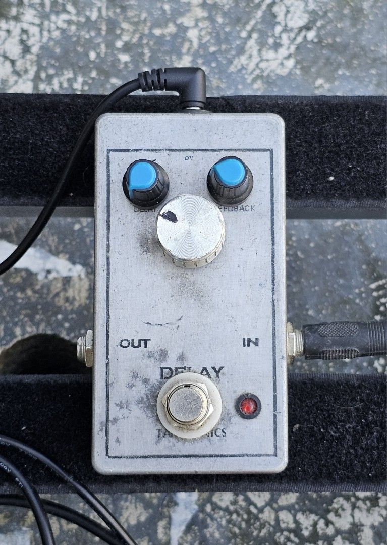 Custom Analog Delay Guitar Pedal (Category: Musical Instruments) located in Manila. Submitted by awadennver (Listing ID 1470536481, Image 1). Description: ₱1,300 📍 Location: Tagaytay City / Cavite (Pickup or Lalamove at buyer's expense) • Tone: Warm, organic analog delay repeats—smooth and dark decay that sits naturally in the mix without being harsh or overly bright. • Controls: Time, Feedback/Repeat, and Mix/Level knobs. • Build: Custom boutiq