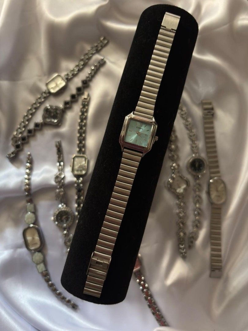 Dainty Watches (Category: Women's Watches) located in Manila. Submitted by george_yna (Listing ID 1470513375, Image 3). Description: 📍Sampaloc, Manila.