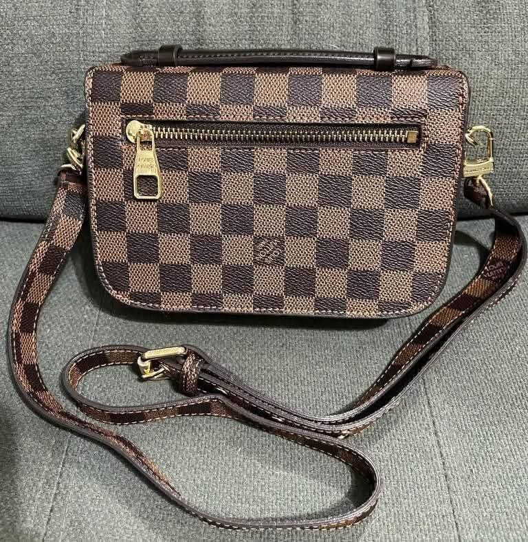 Damier Metis (Category: Shoulder Bags) located in Quezon City. Submitted by luxxechic (Listing ID 1470516469, Image 3). Description: coded adjustable strap with dust bag good as new no issue actual photo posted japan preloved mop: gcash.