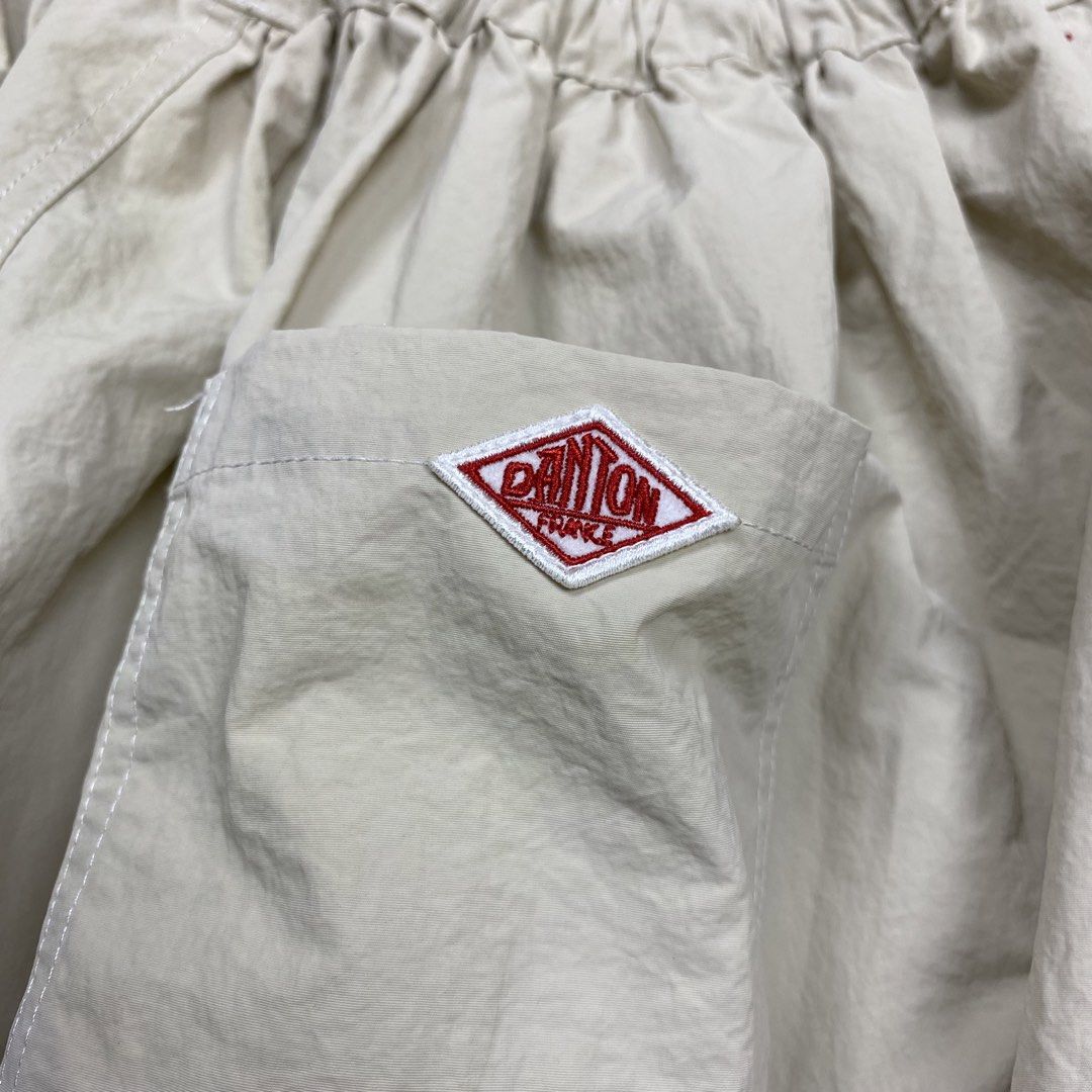 Danton Oversized Casual Skirt (Category: Skirts) located in Cebu City. Submitted by cebuvntgvibes (Listing ID 1470366961, Image 3). Description: 13W x 32L (size 27-34) Leg Opening: 36in . Good as bnew condition. Light-weight nylon material. No issue. . Mine 1,300+sf.