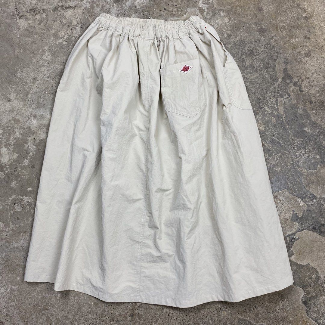 Danton Oversized Casual Skirt (Category: Skirts) located in Cebu City. Submitted by cebuvntgvibes (Listing ID 1470366961, Image 2). Description: 13W x 32L (size 27-34) Leg Opening: 36in . Good as bnew condition. Light-weight nylon material. No issue. . Mine 1,300+sf.